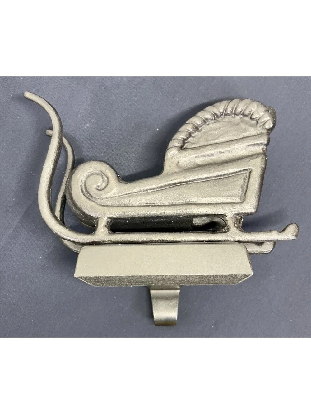 Pottery Barn Christmas Santa’s Sleigh Bronze Finish Stocking Holder, Heavy!